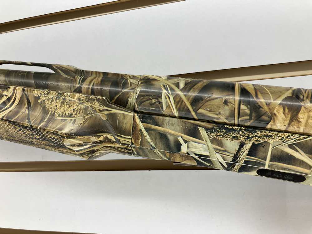 Benelli Super Black Eagle II 12ga. 28" Crio, Camo NICE! NO RESERVE!-img-3