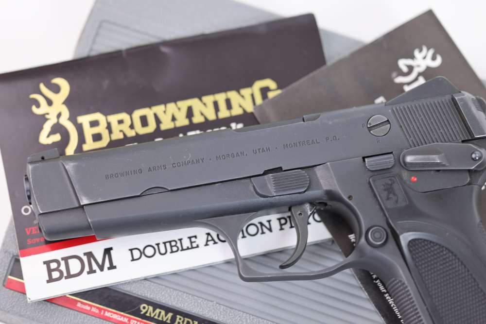 Browning BDM 15 round DA/SA in 9mm made in 1994-img-13