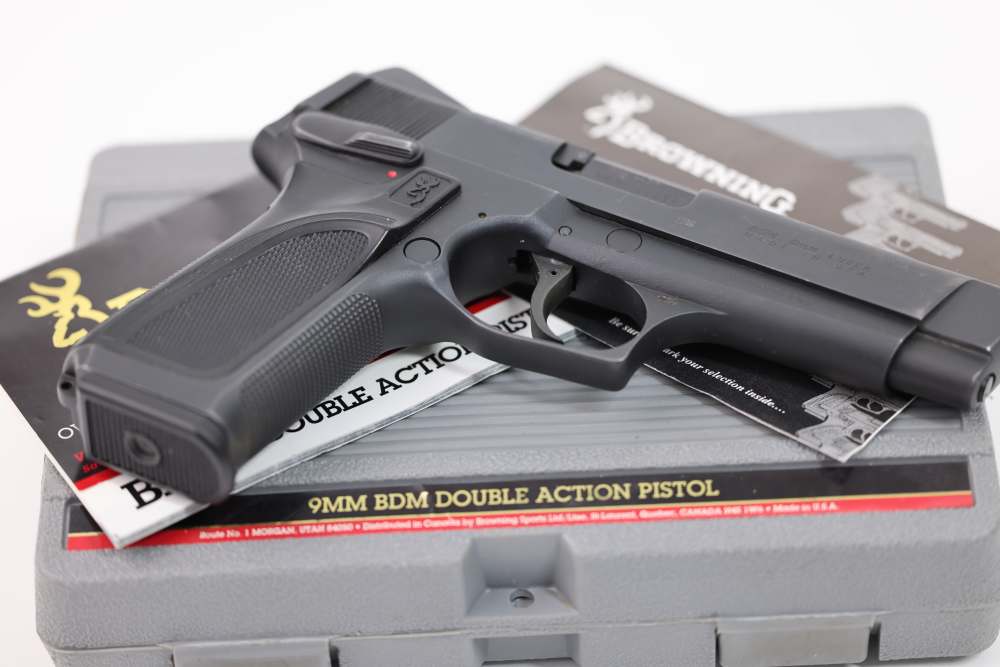 Browning BDM 15 round DA/SA in 9mm made in 1994-img-11