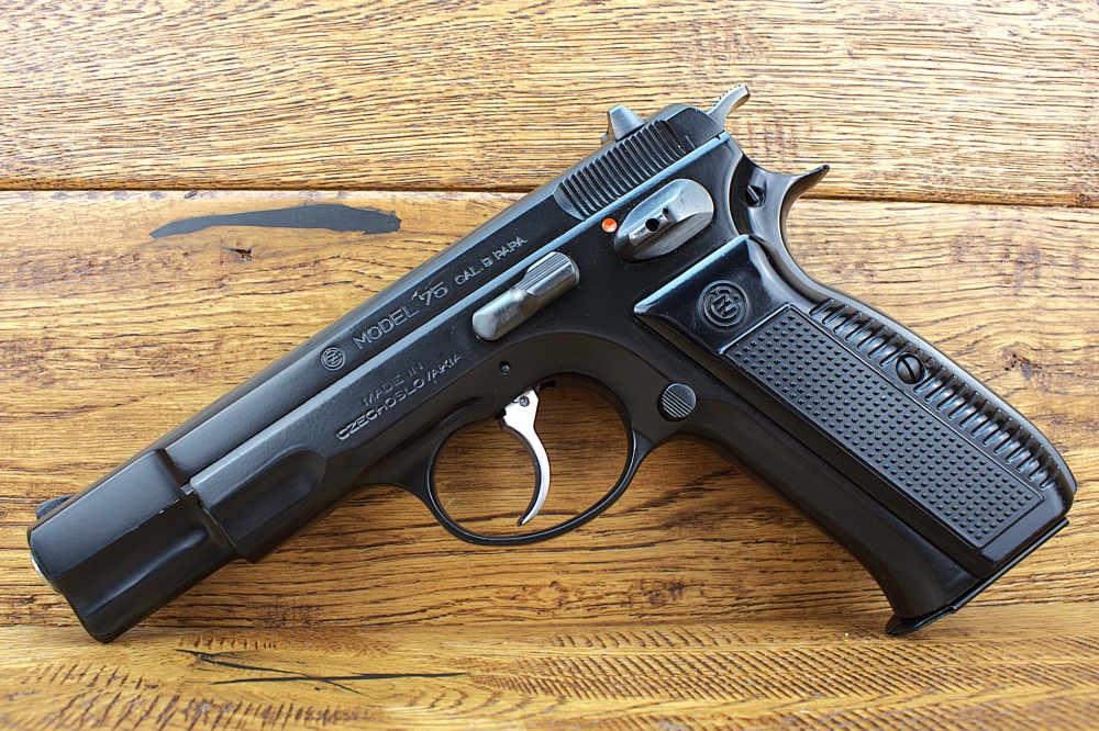 CZ 75 9mm; Vintage original Cold War pistol Manufactured 1984 !-img-1