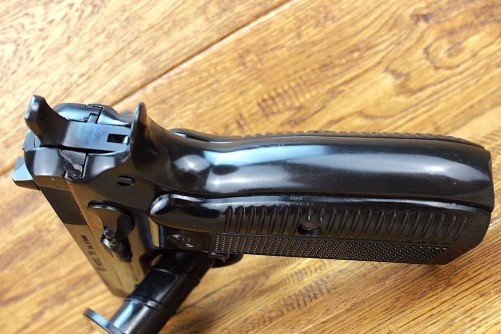 CZ 75 9mm; Vintage original Cold War pistol Manufactured 1984 !-img-13