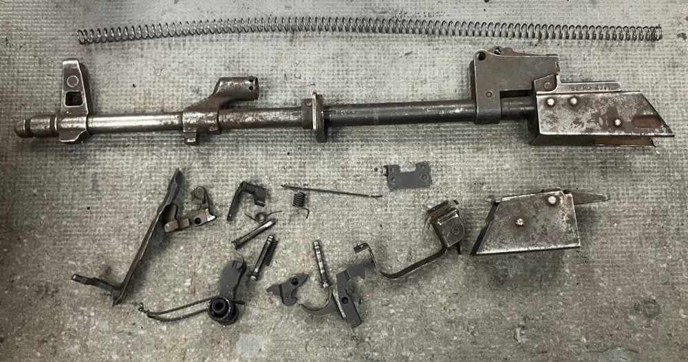 East German 1984 DDR MPiKM, MPiKMS-72 Full Auto FCG Parts-img-4