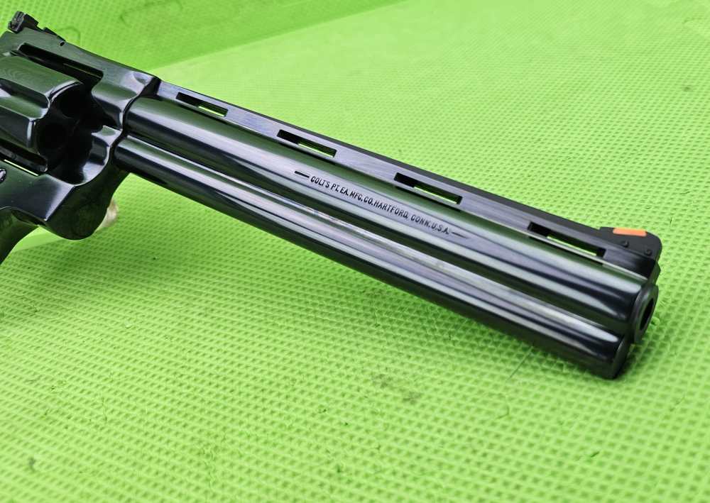 COLT PYTHON * 8-INCH * BORN 1990 ROYAL BLUE 357 MAG 8" GEN 3 GRIPS-img-8