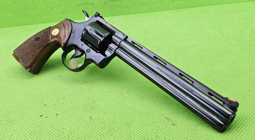 COLT PYTHON * 8-INCH * BORN 1990 ROYAL BLUE 357 MAG 8" GEN 3 GRIPS-img-1