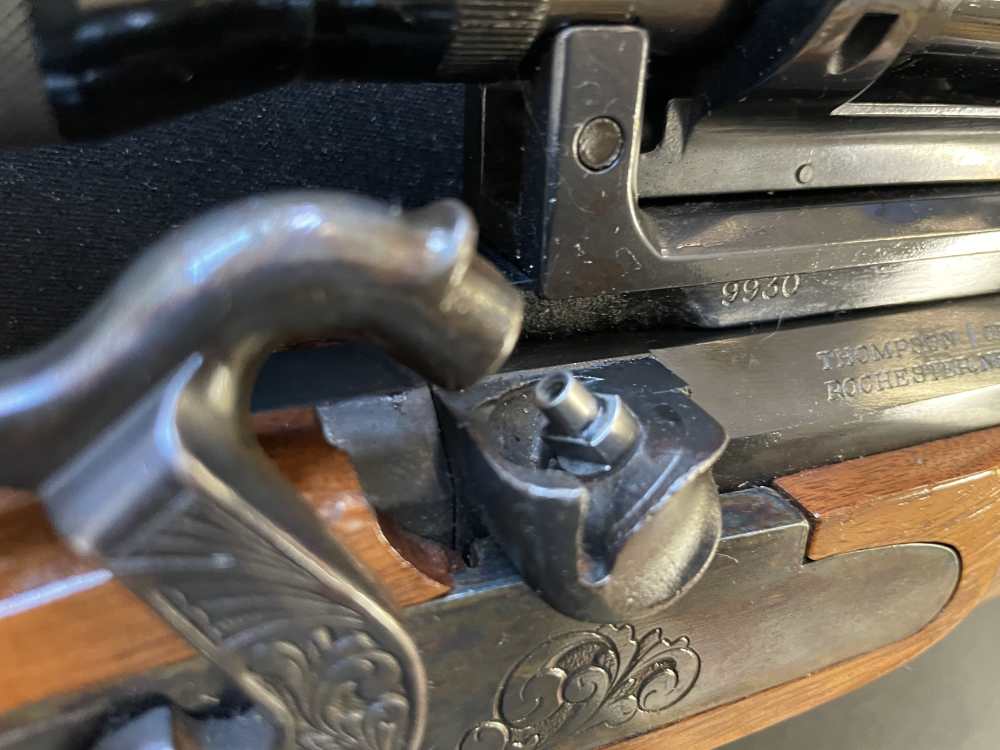 Thompson Center T/C  RENEGADE .54 CAL 26"  - w/ Scope - NICE like Hawken-img-4