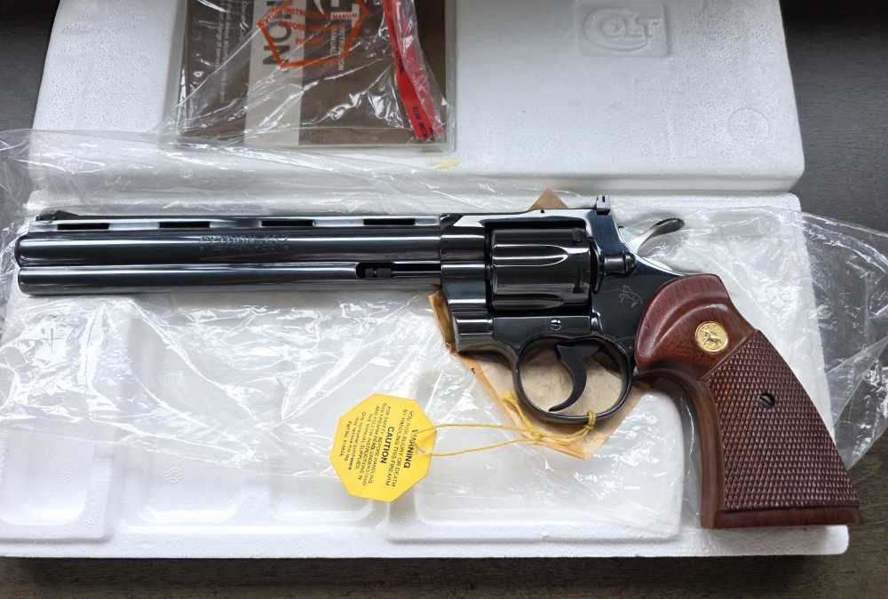 Colt Python 357 Mag 8 inch New in original box Rare -img-1