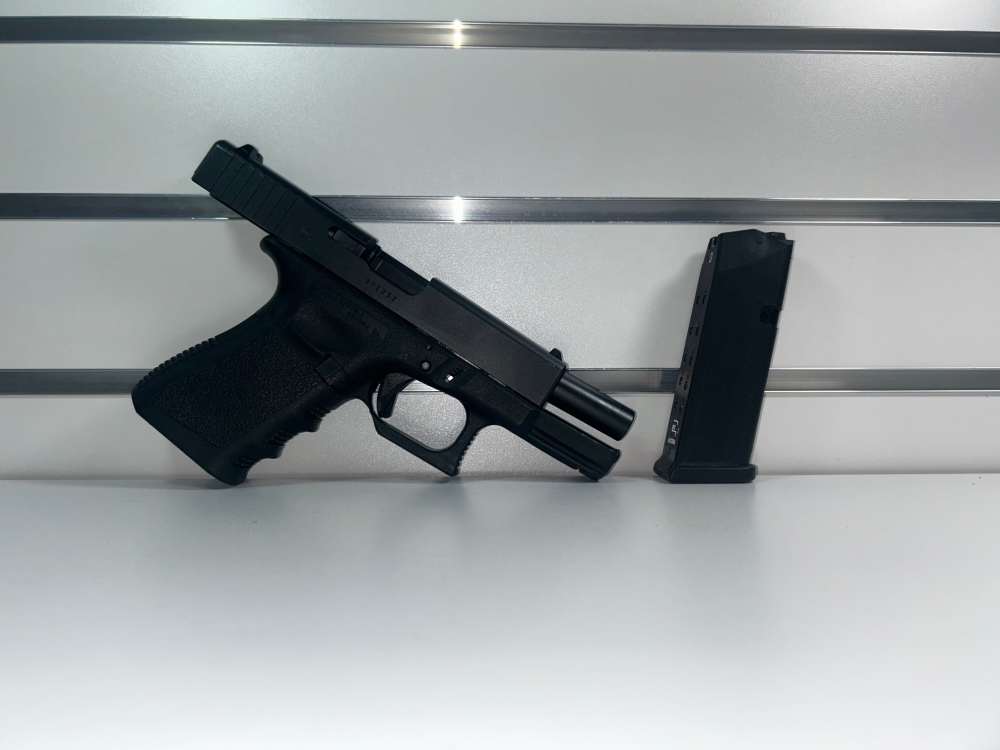 GLOCK 23 GEN 3 .40 S&W PISTOL-img-0