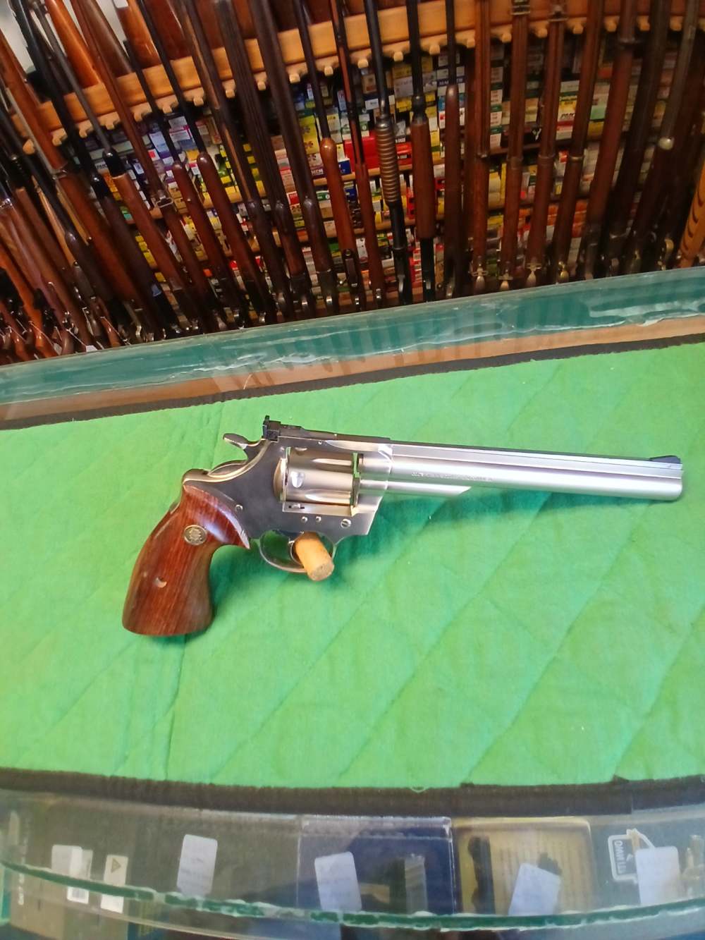 Colt Trooper Mark III 22LR-img-13