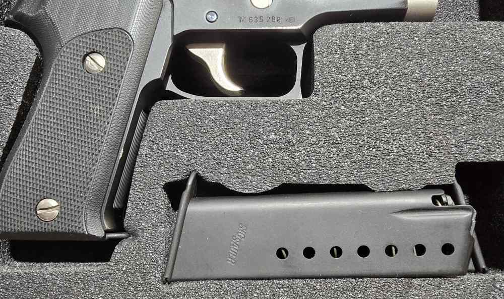 SIG SAUER P225 9mm RARE TWO-TONE MADE IN WEST GERMANY-img-3