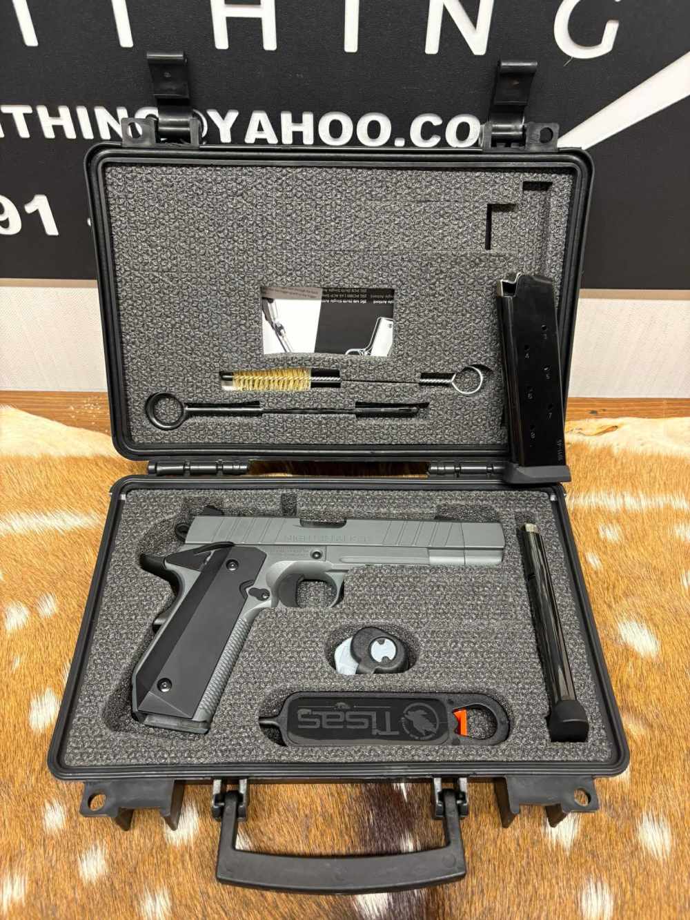 Tisas 1911 Night Stalker-img-5