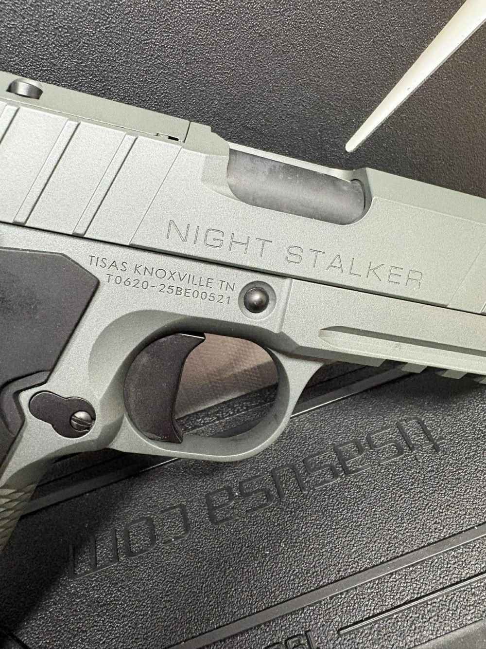 Tisas 1911 Night Stalker-img-6