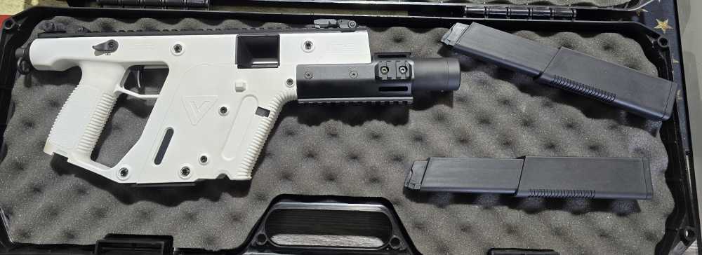 Kriss Vector SDP Gen II (White) .22LR 6.5" Like New White Rare -img-0