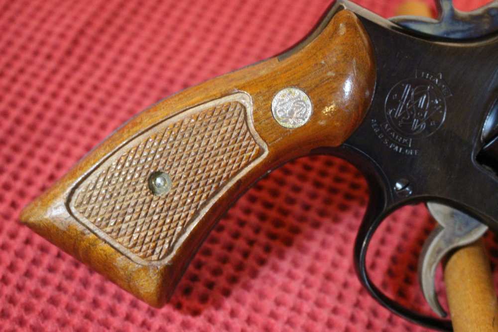 Smith & Wesson 17-2 K-22 Masterpiece 1965 + Manual VERY GOOD-img-7