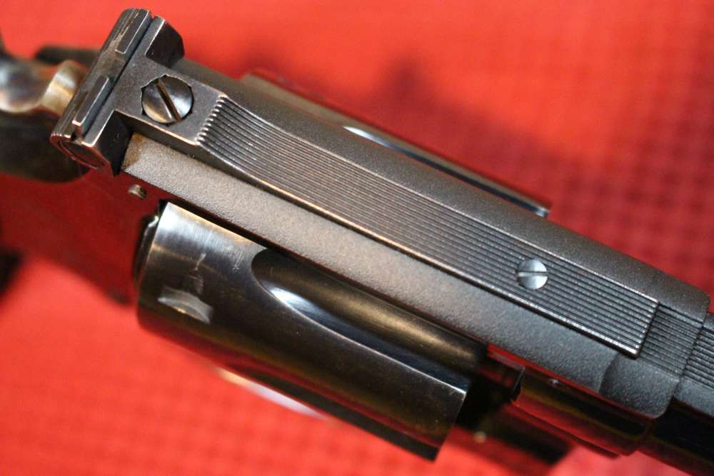 Smith & Wesson 17-2 K-22 Masterpiece 1965 + Manual VERY GOOD-img-13