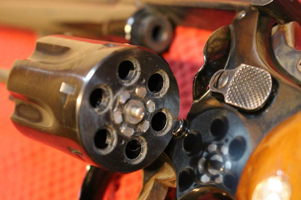 Smith & Wesson 17-2 K-22 Masterpiece 1965 + Manual VERY GOOD-img-20