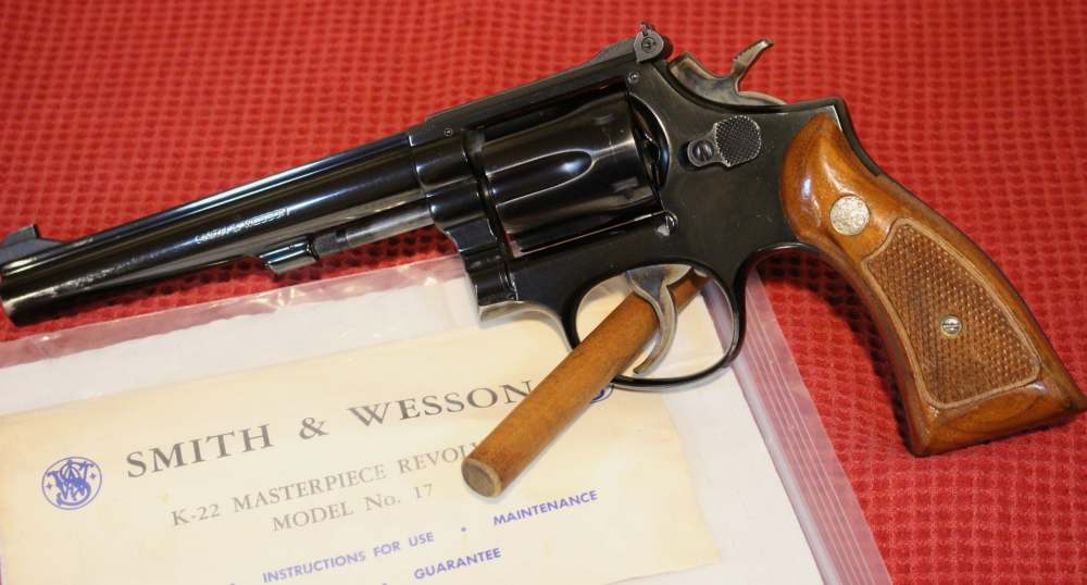 Smith & Wesson 17-2 K-22 Masterpiece 1965 + Manual VERY GOOD-img-0
