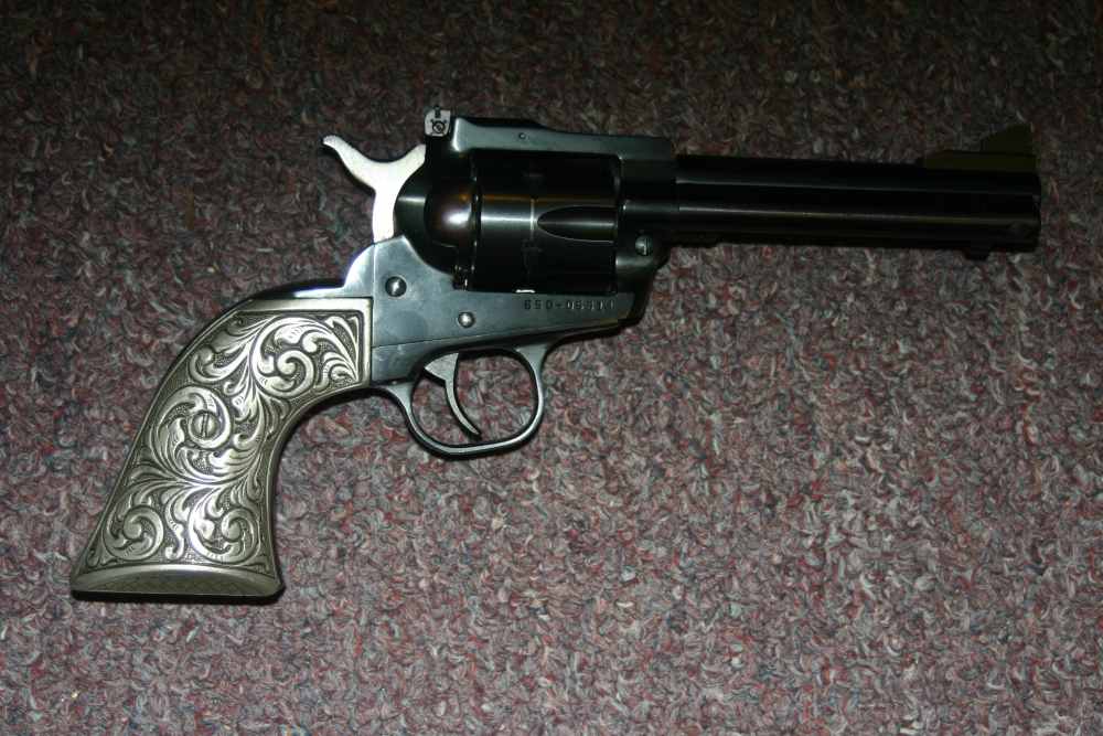 Ruger Single Six .32 H&R Mag in VG Condition-img-7