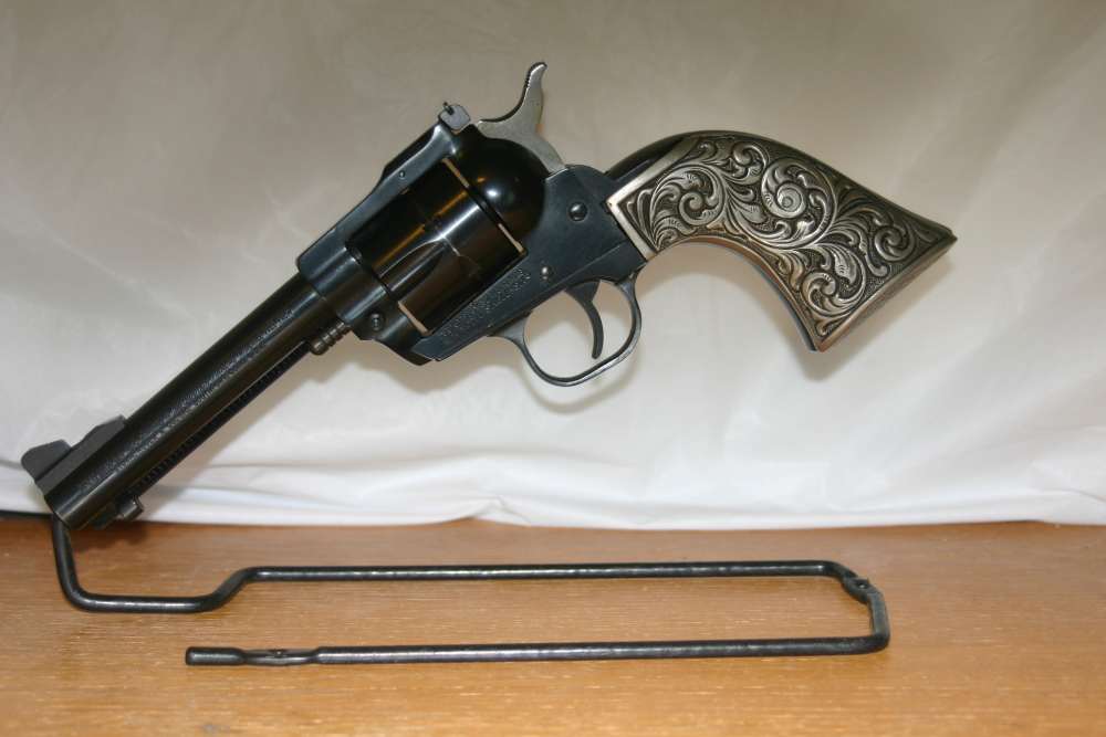 Ruger Single Six .32 H&R Mag in VG Condition-img-0