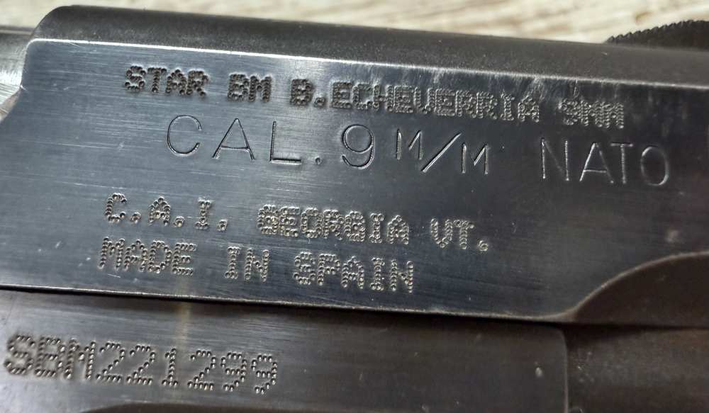 * Star * BM * 9mm * Two Magazines * Hard Case * 1991 *-img-23