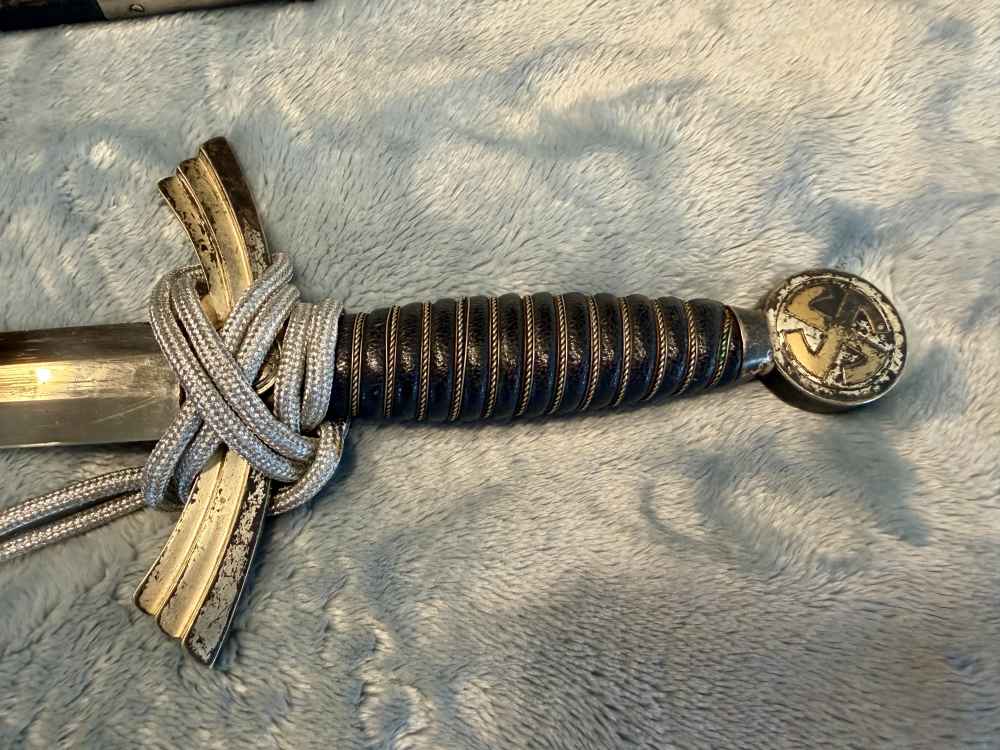 1st Model Luftwaffe Dagger by SMF-img-13