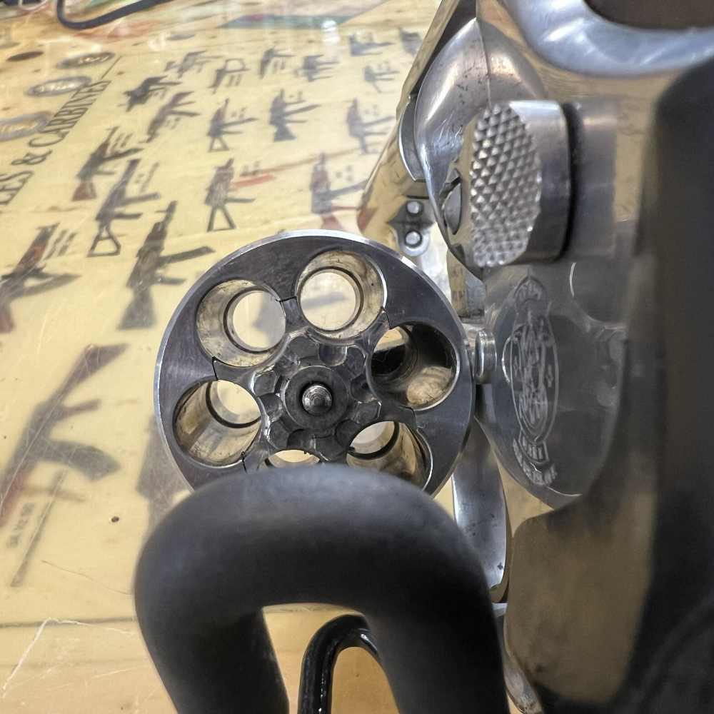 Smith & Wesson 64-5 38Spl Double Action Used Revolver -img-17
