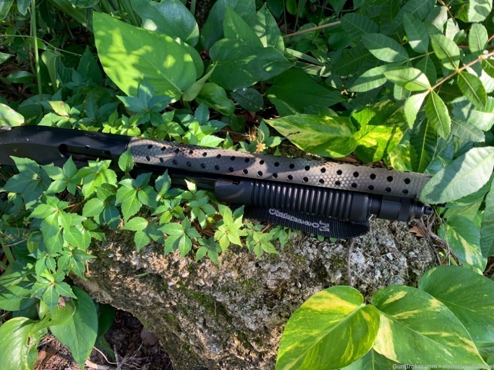 Custom 4-COLOR CAMO MOSSBERG SHOCKWAVE Heat Shield Shotgun ROUGH MODIFIED-img-4