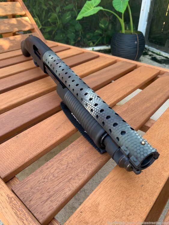Custom 4-COLOR CAMO MOSSBERG SHOCKWAVE Heat Shield Shotgun ROUGH MODIFIED-img-6