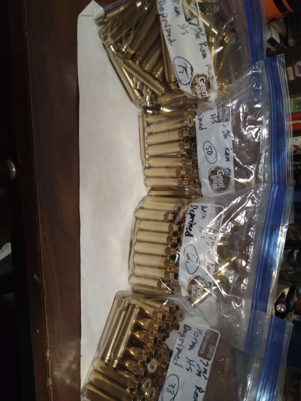 7mm rem mag brass for reloading deprimed mixed hs (220) -img-0