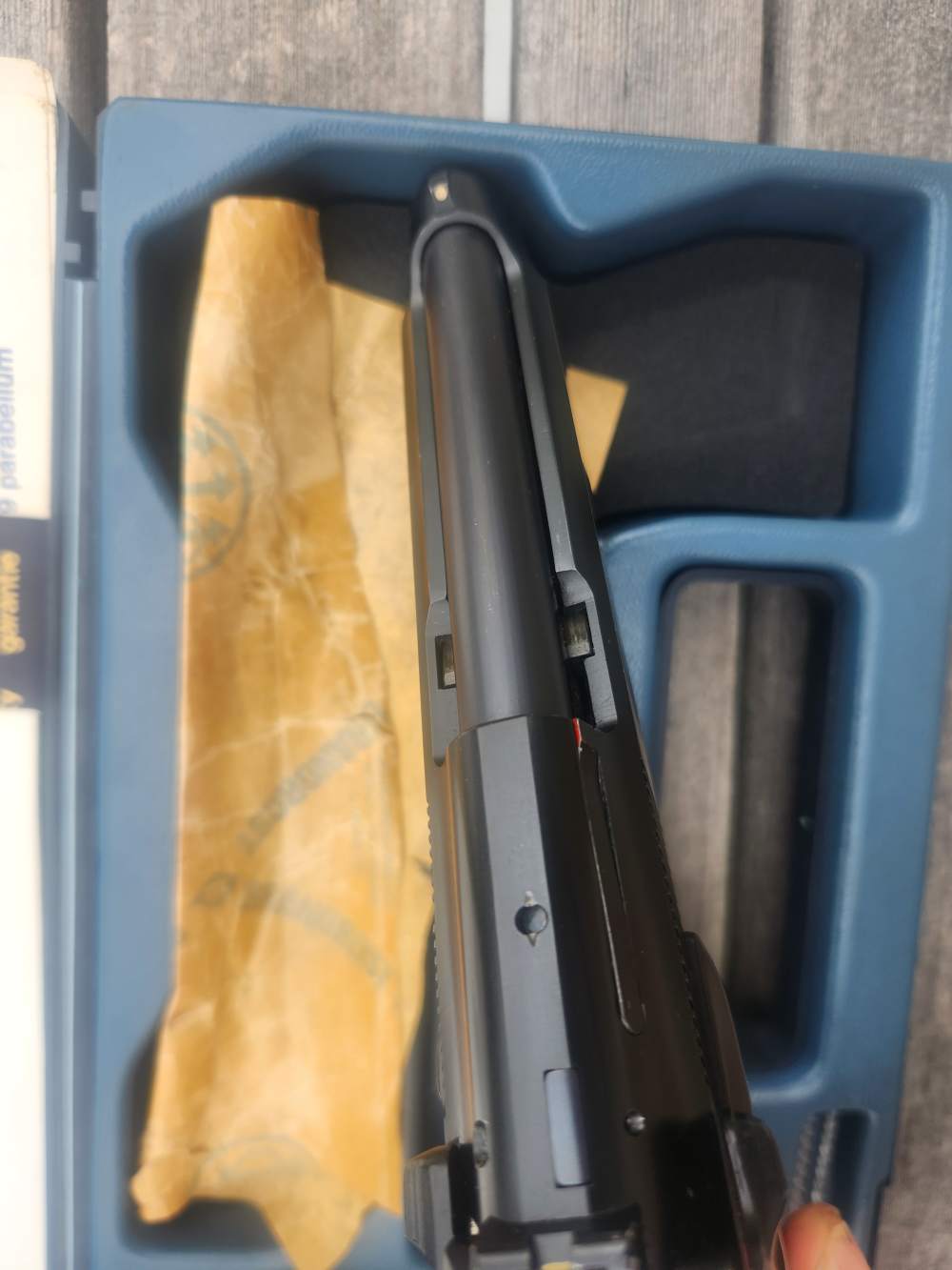 EARLY ITALIAN Berden import Beretta 92F ALL factory access.  no warning lab-img-3