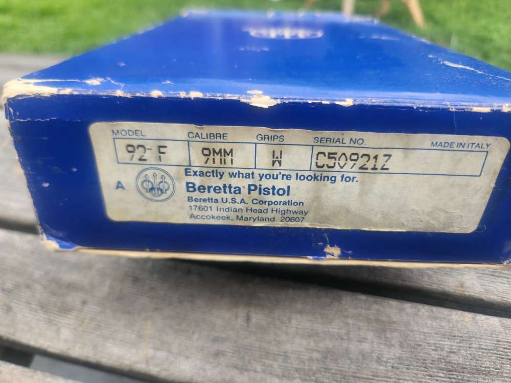 EARLY ITALIAN Berden import Beretta 92F ALL factory access.  no warning lab-img-15
