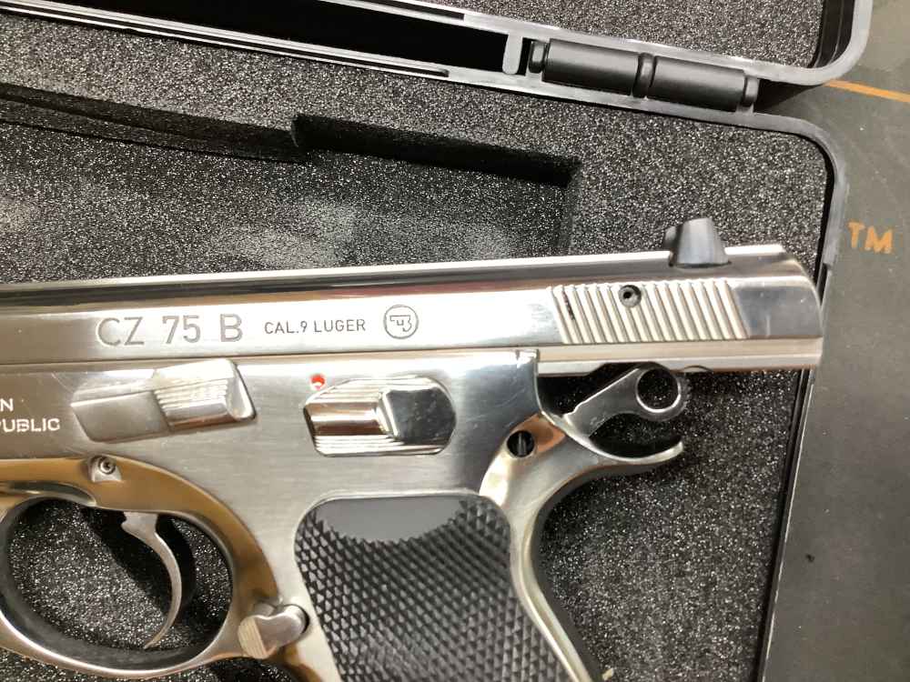 CZ 75 B High Polish Stainless in 9mm-img-11