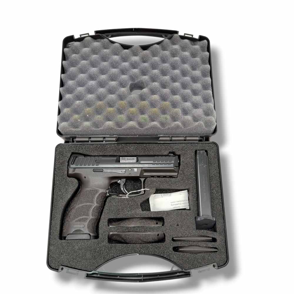 Preowned Heckler & Koch VP9 V1Pistol 9mm With Case-img-4