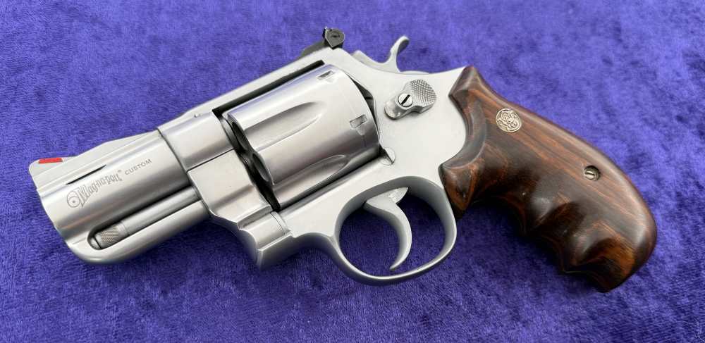 S&W 29-2 Mag-Na-Port Custom 2.5" Ported .44 Mag Combat Stocks Hard Chrome-img-1