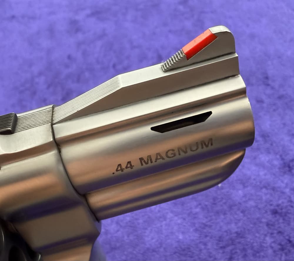 S&W 29-2 Mag-Na-Port Custom 2.5" Ported .44 Mag Combat Stocks Hard Chrome-img-16