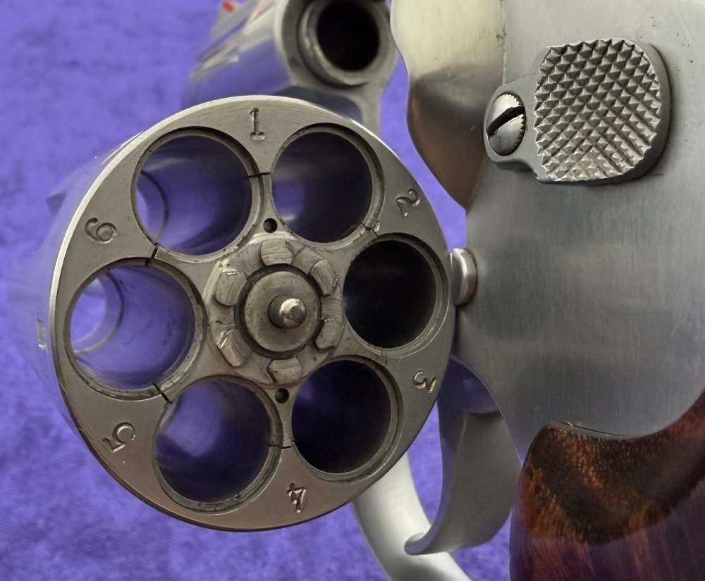 S&W 29-2 Mag-Na-Port Custom 2.5" Ported .44 Mag Combat Stocks Hard Chrome-img-22