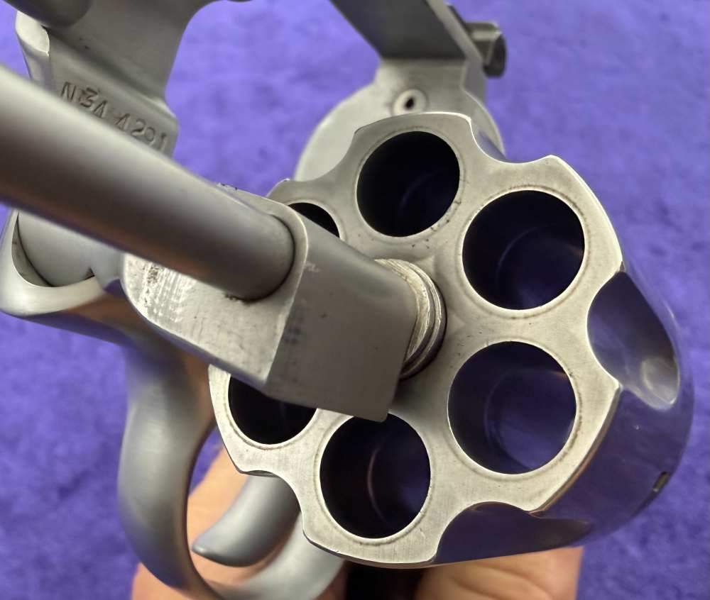 S&W 29-2 Mag-Na-Port Custom 2.5" Ported .44 Mag Combat Stocks Hard Chrome-img-19