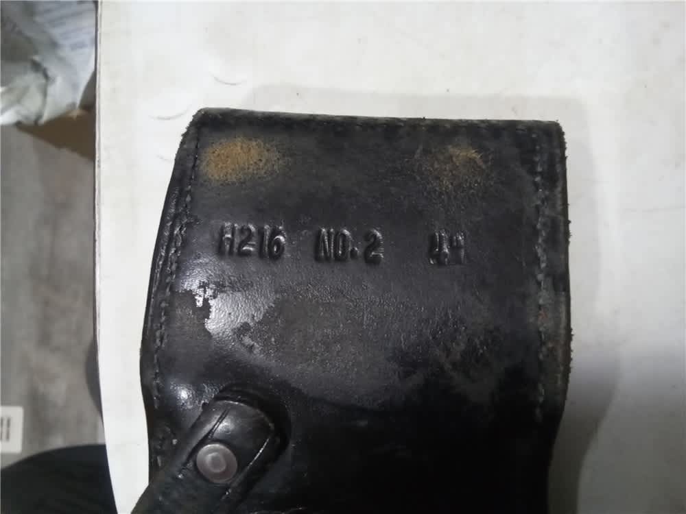DON HUME H216 No. 2. 4 inch black leather holster-img-3