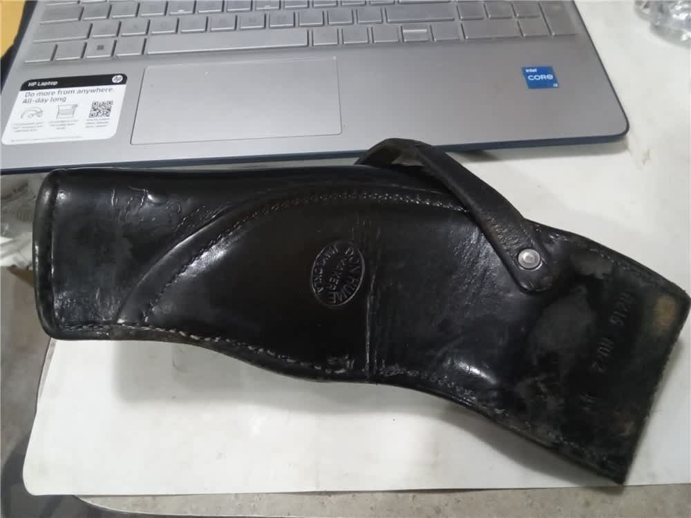 DON HUME H216 No. 2. 4 inch black leather holster-img-1