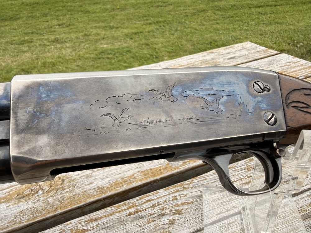 MFG 1955 ITHICA MODEL 37 FEATHERWEIGHT 12GA  PUMP ACTION SHOTGUN 28"-img-17