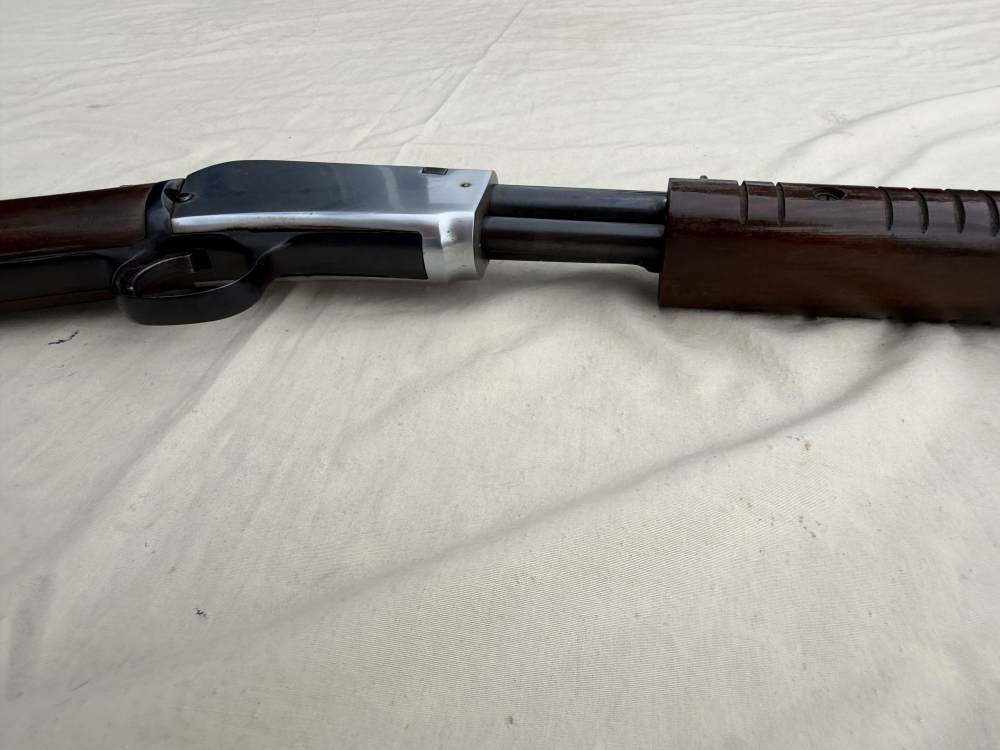 Rossi Model 62 Pump Action Rifle 2 Tone 22 Caliber-img-7