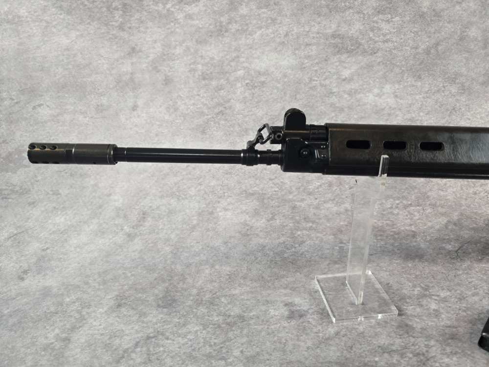 FN FAL 50.61 Paratrooper – Gun South Import – Excellent Condition -img-1