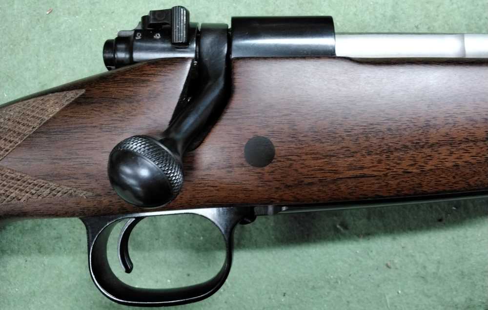Winchester Model 70 Classic .300 WSM 24" Bolt Action 98% Excellent-img-44