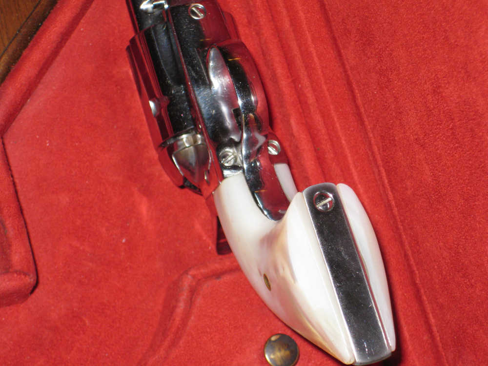 Custom cased Colt Buntline nickel/Mother of pearl grips .45Colt !-img-7