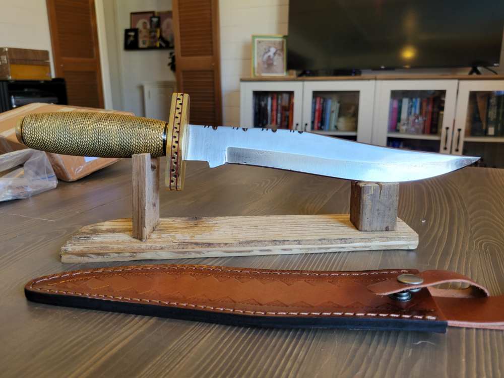 BEAUTIFUL! Custom-Made Brass Handle Bowie Knife w/ Sheath &case! -img-14