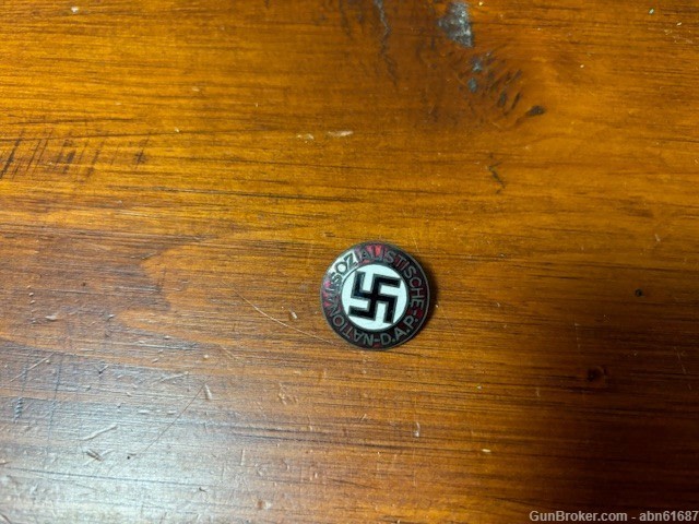 WWII German NSDAP Party pin JFS mkr mkd-img-0