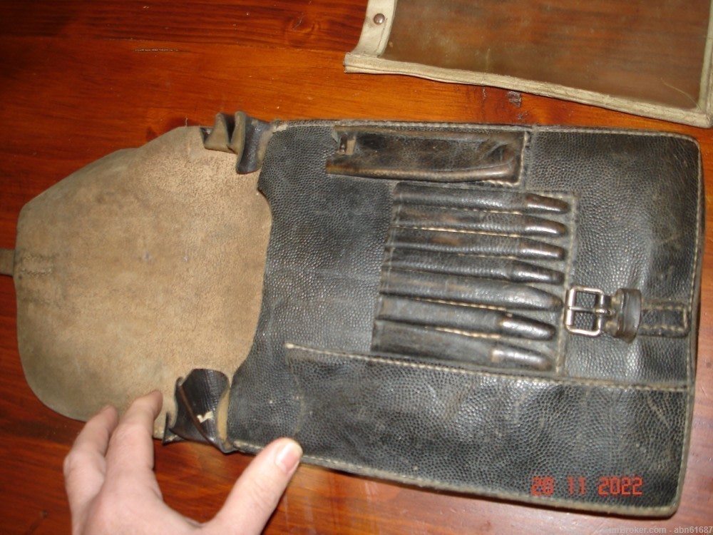 WWII German Officer M35 field map cs. pebble grain leather w/rare map cover-img-3