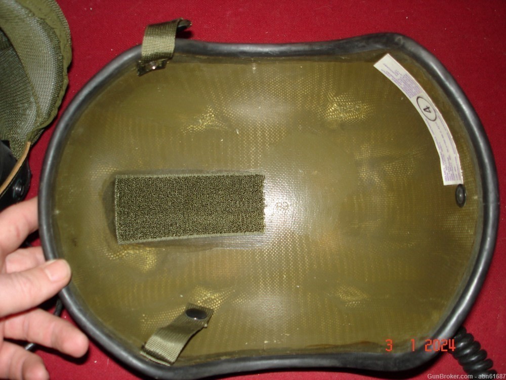 1988 dated US Army Combat Vehicle Crewman Tanker DH-132A ballistic helmet-img-5