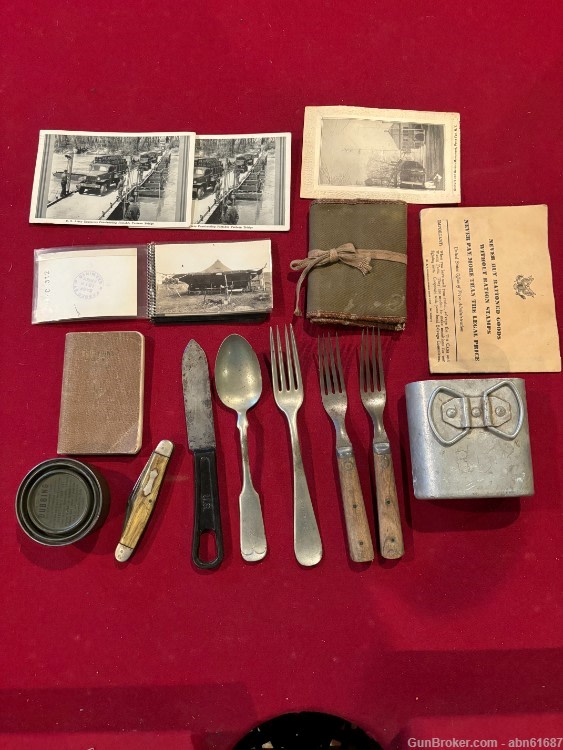 Lot of WWII soldier personal items photos food utensils sewing kit ect.-img-0