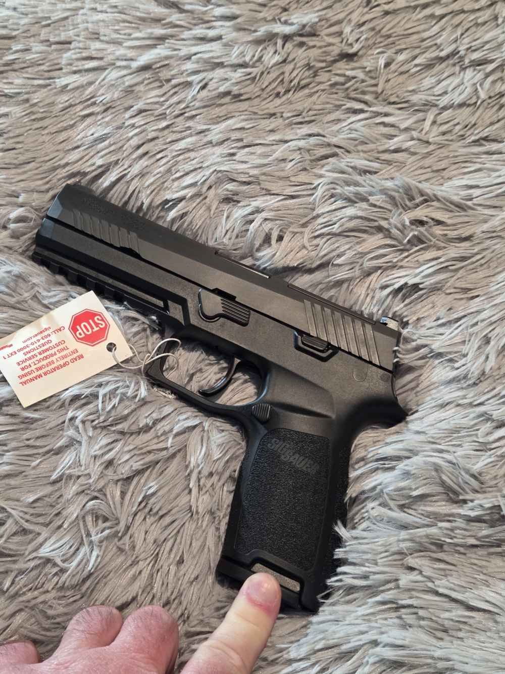 Sig Sauer P320 Full (2024) 4.7" Night Sights* NEW! 3 Mags!-img-3