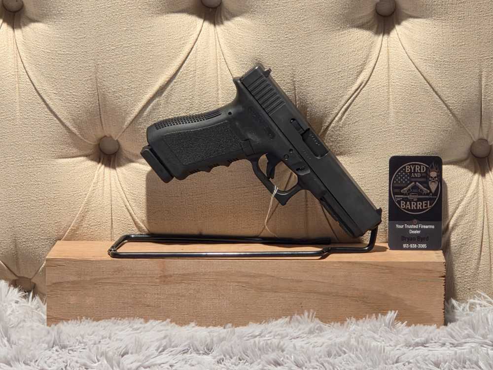 Glock 22 40SW nice shape-img-0